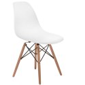 D2.DESIGN Krzesło P016W tworzywo PP białe, drewniane nogi wygodne i funkcjonalne